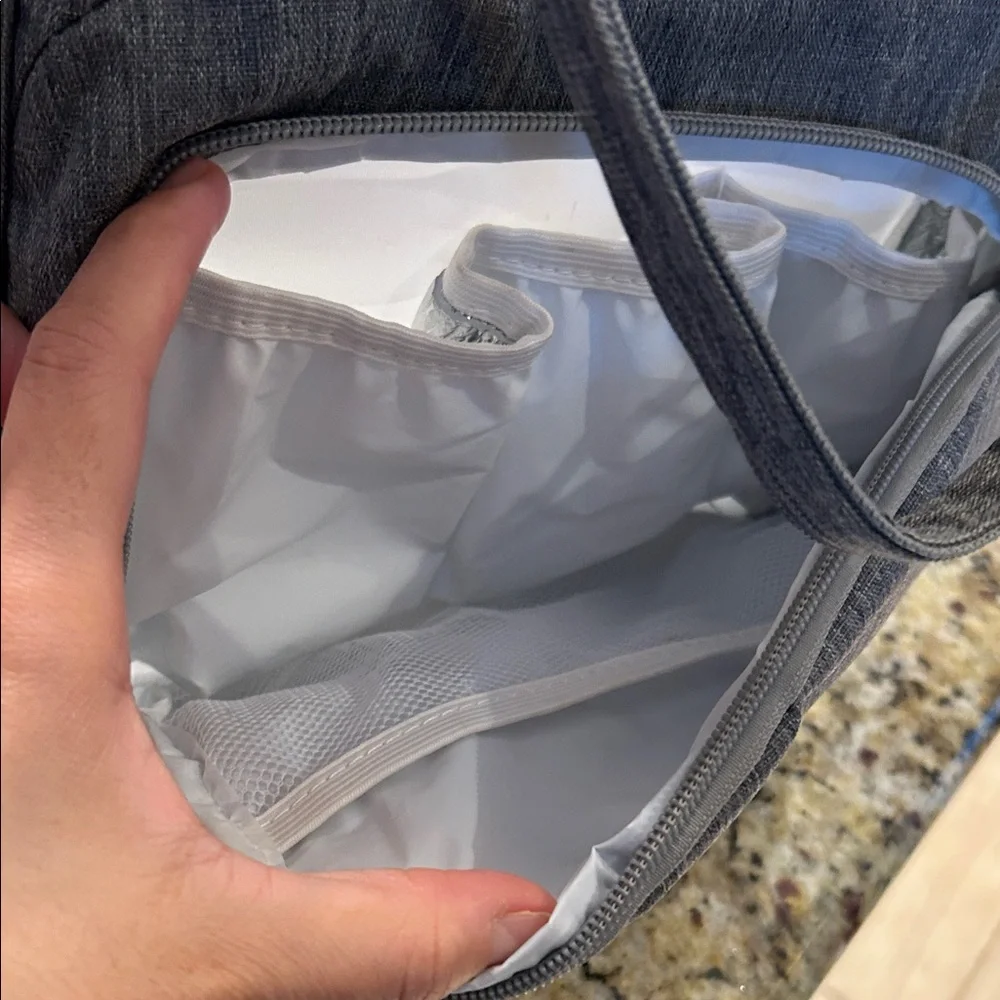 Gray small baby diaper Bag with packets compartments - Picture 5 of 8
